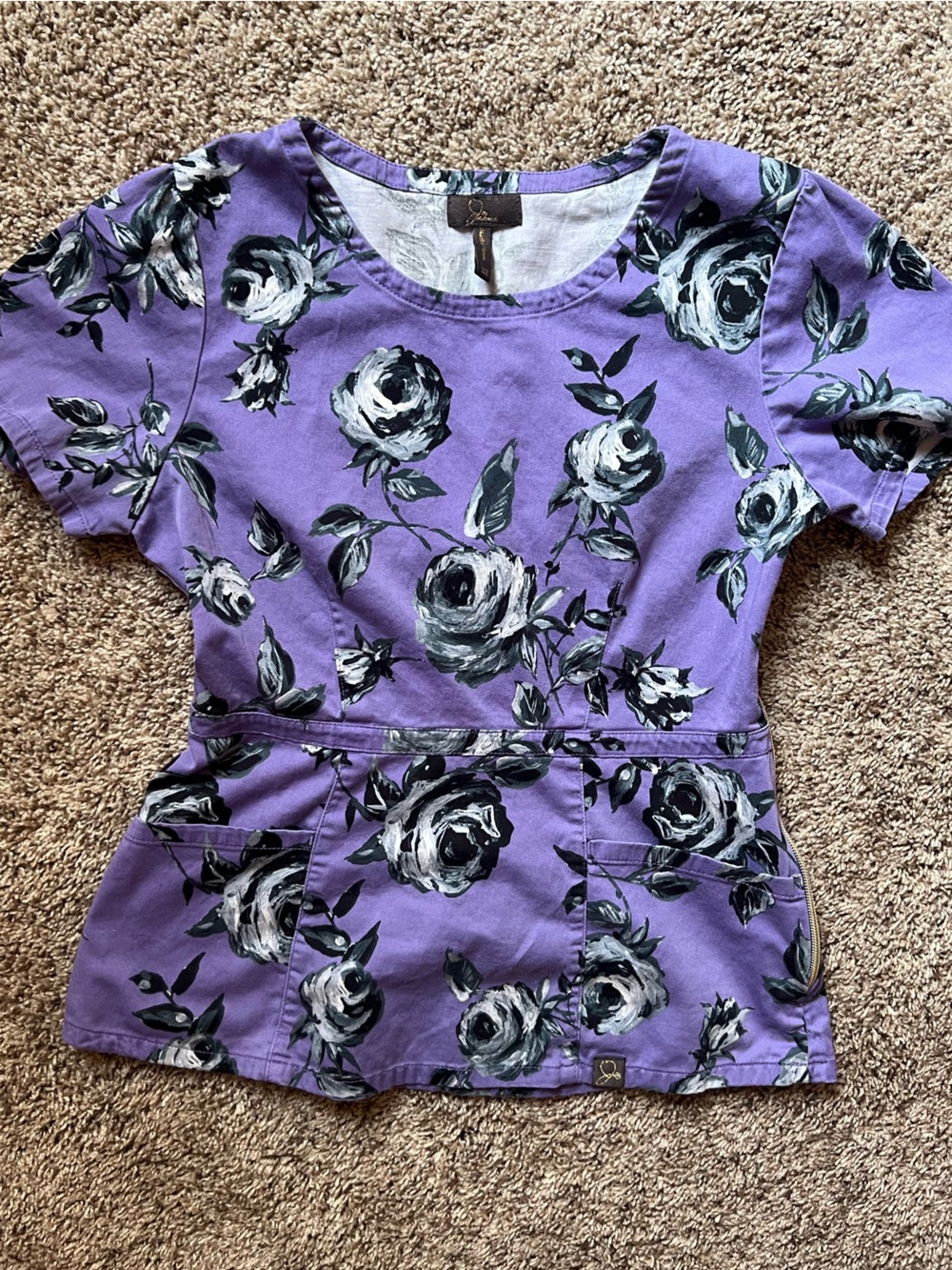 Jaanuu Figs Purple Floral Peplum Scrub Top XS Gold Accents Nurse Uniform